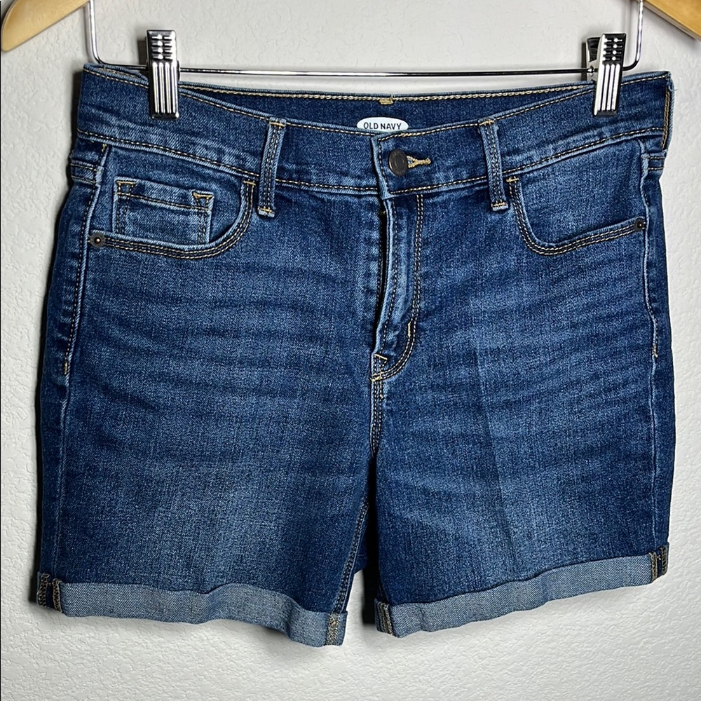 Old Navy Blue Jean Shorts Classic Mid-Thigh women’s Size 4